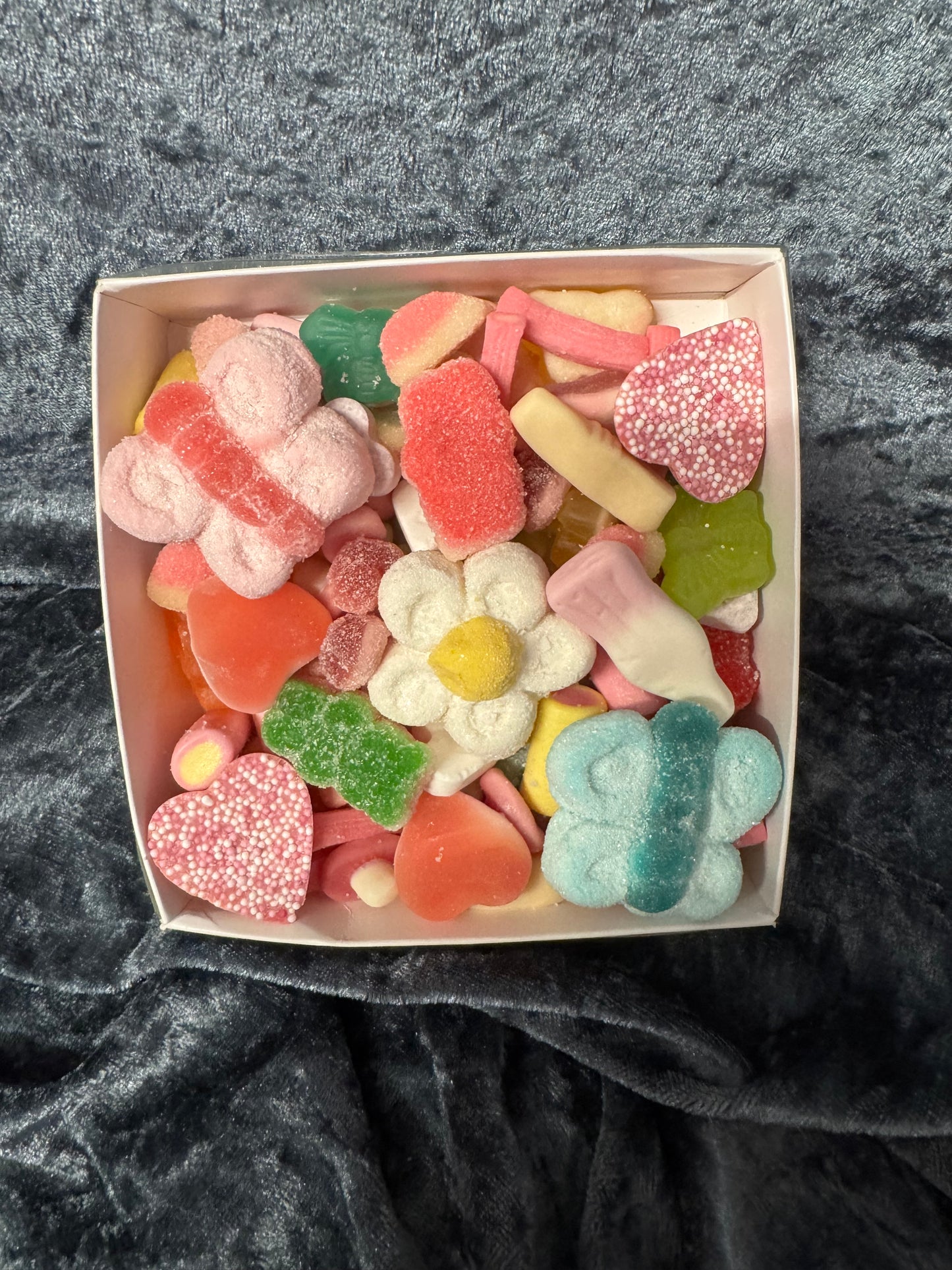 Mother’s Day Pic n Mix Tray